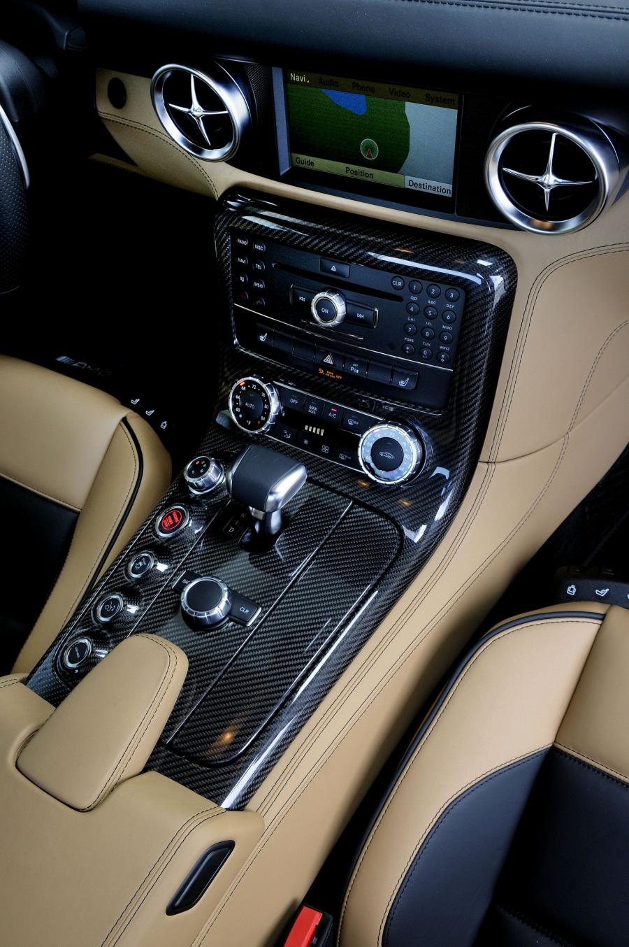  Mercedes-Benz SLS AMG 2010 года  (фото 490 из 526)